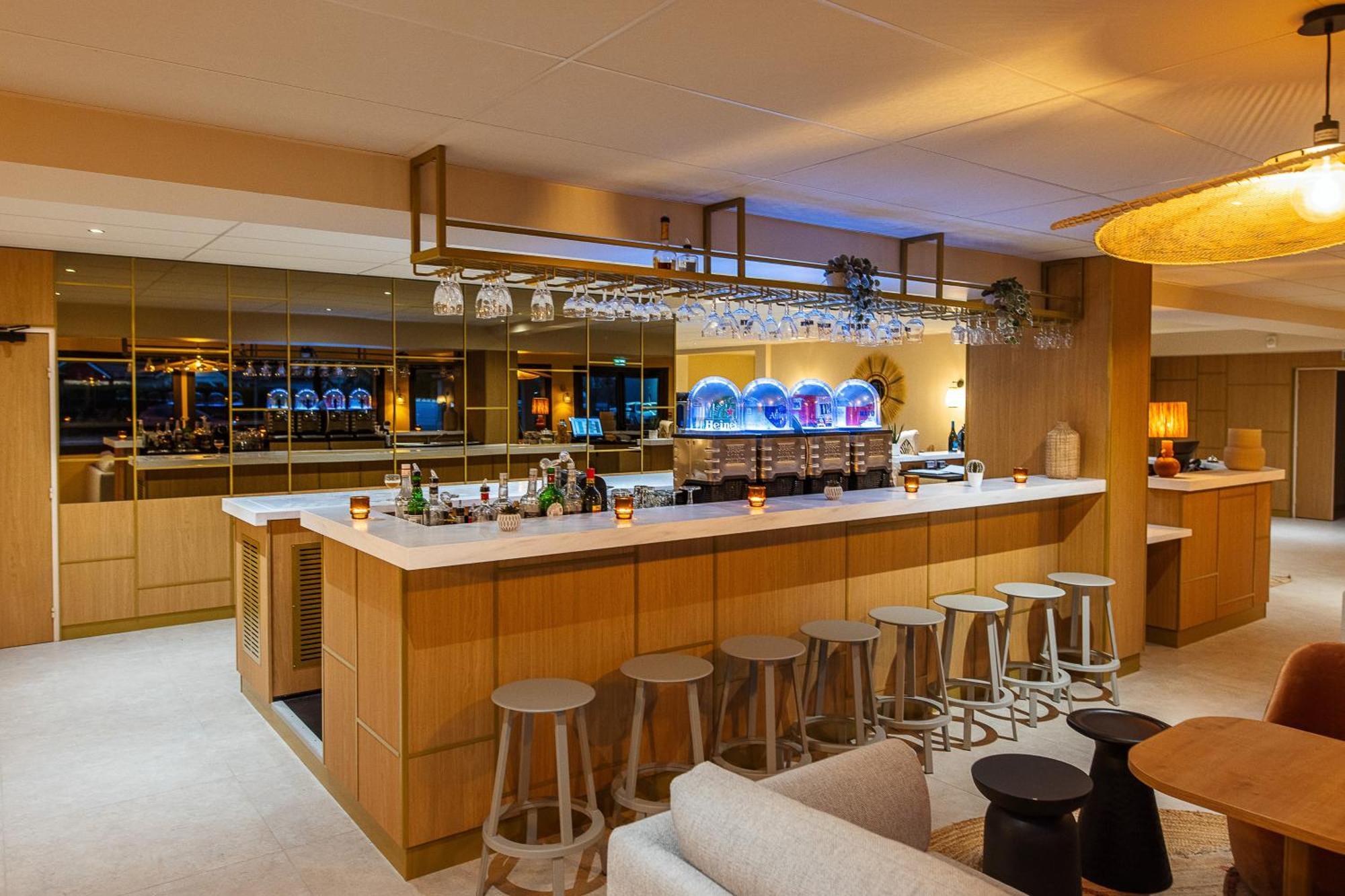 B Hotel Troyes Aeroport La Chapelle-Saint-Luc Екстер'єр фото