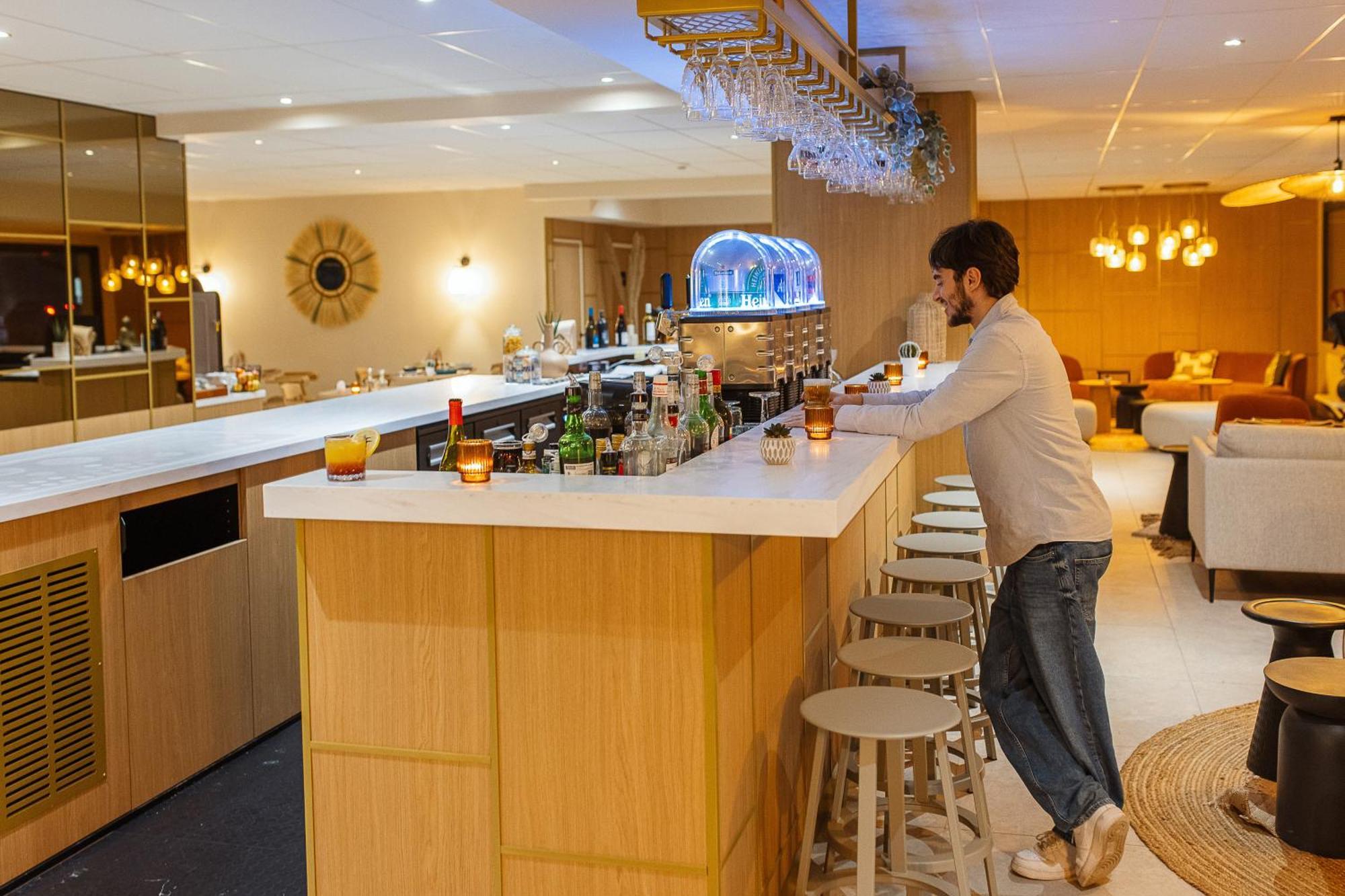 B Hotel Troyes Aeroport La Chapelle-Saint-Luc Екстер'єр фото